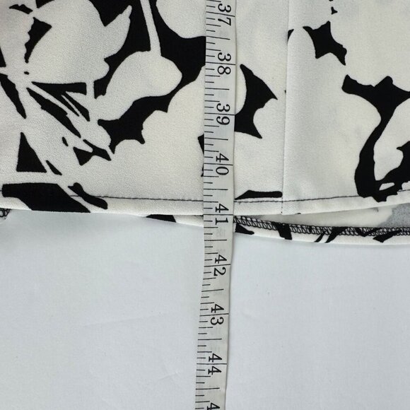 London Times Career Sheath Dress A Line Size 16 Floral Ivory Cream Black Midi - Picture 8 of 8